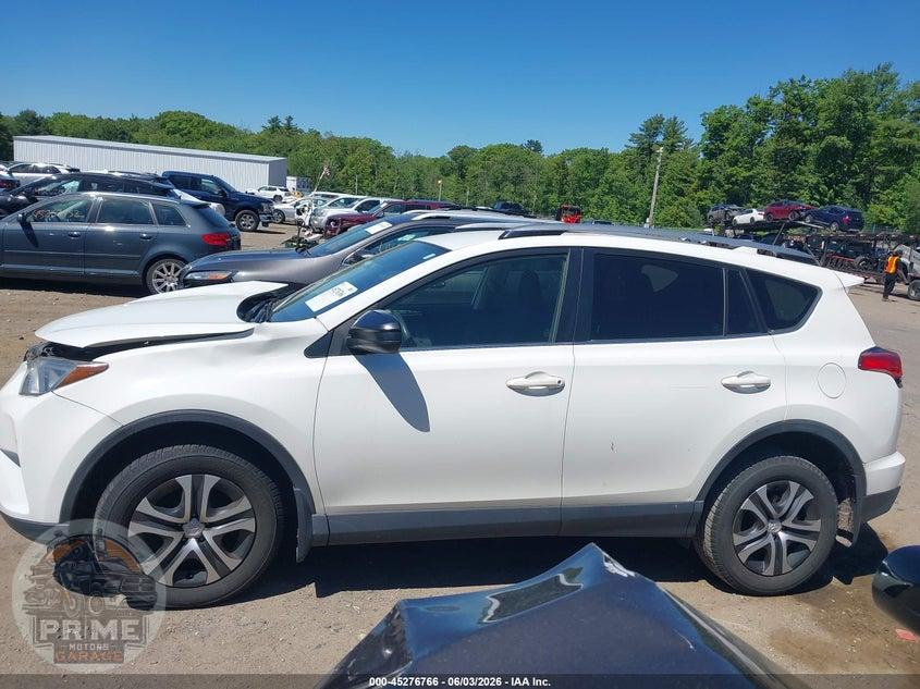 2017 TOYOTA RAV4 LE — фото 15