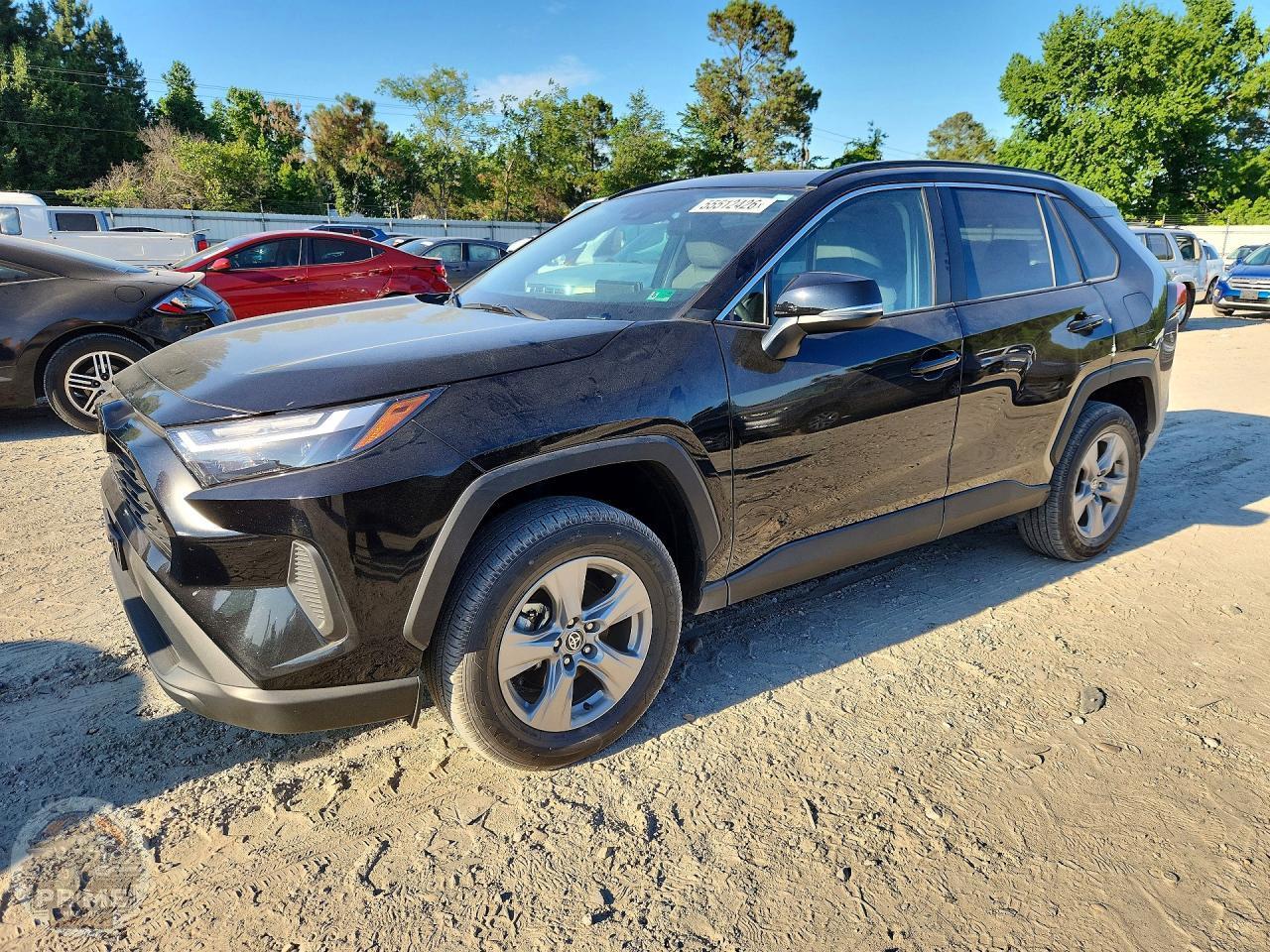 2025 TOYOTA RAV4 — фото 1