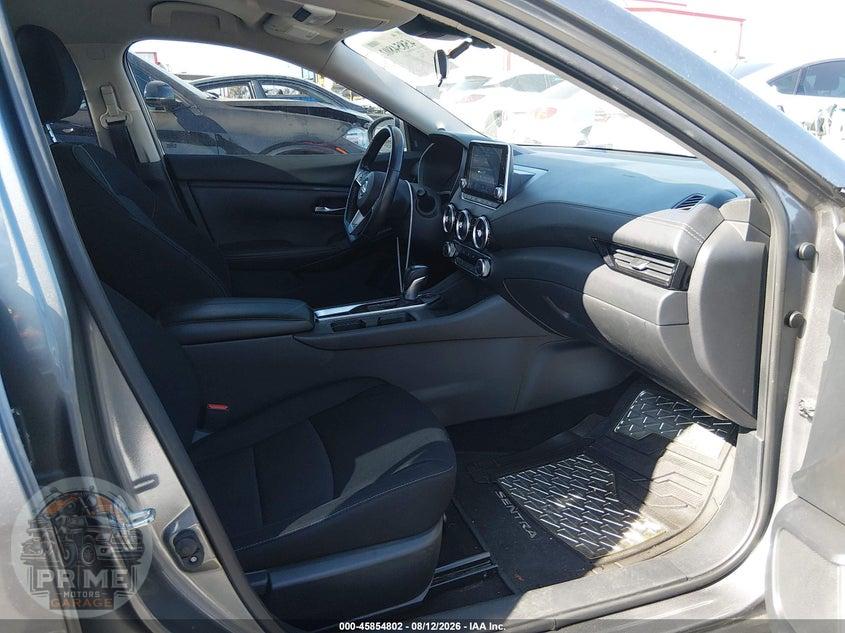 2022 NISSAN SENTRA SV XTRONIC CVT — фото 5
