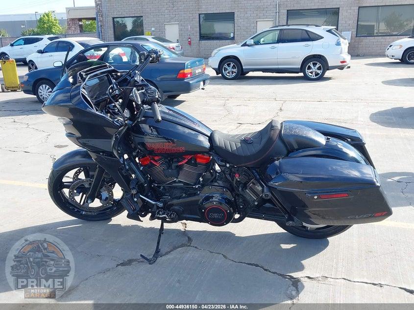 2024 HARLEY-DAVIDSON FLTRXSTSE (CVO ROAD GLIDE ST) — фото 14