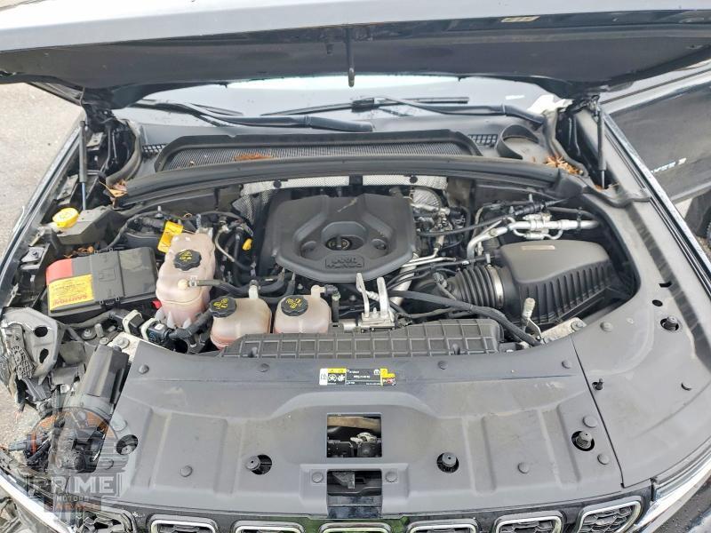 2023 JEEP GRAND CHEROKEE — фото 12