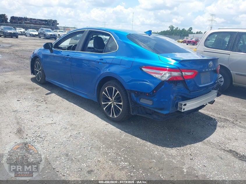2019 TOYOTA CAMRY SE — фото 3