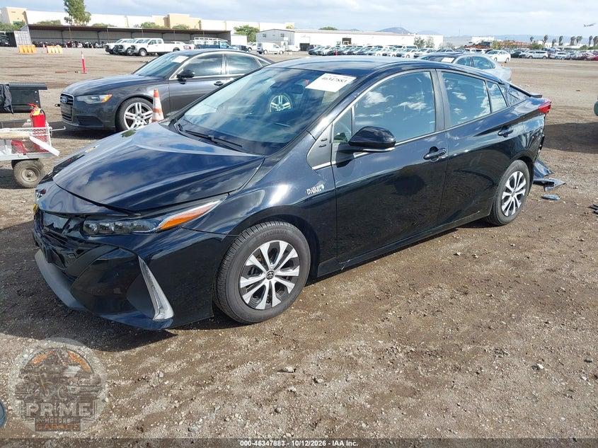2021 TOYOTA PRIUS PRIME XLE — фото 2