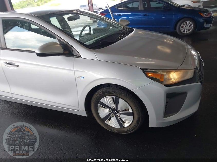 2018 HYUNDAI IONIQ HYBRID BLUE — фото 13