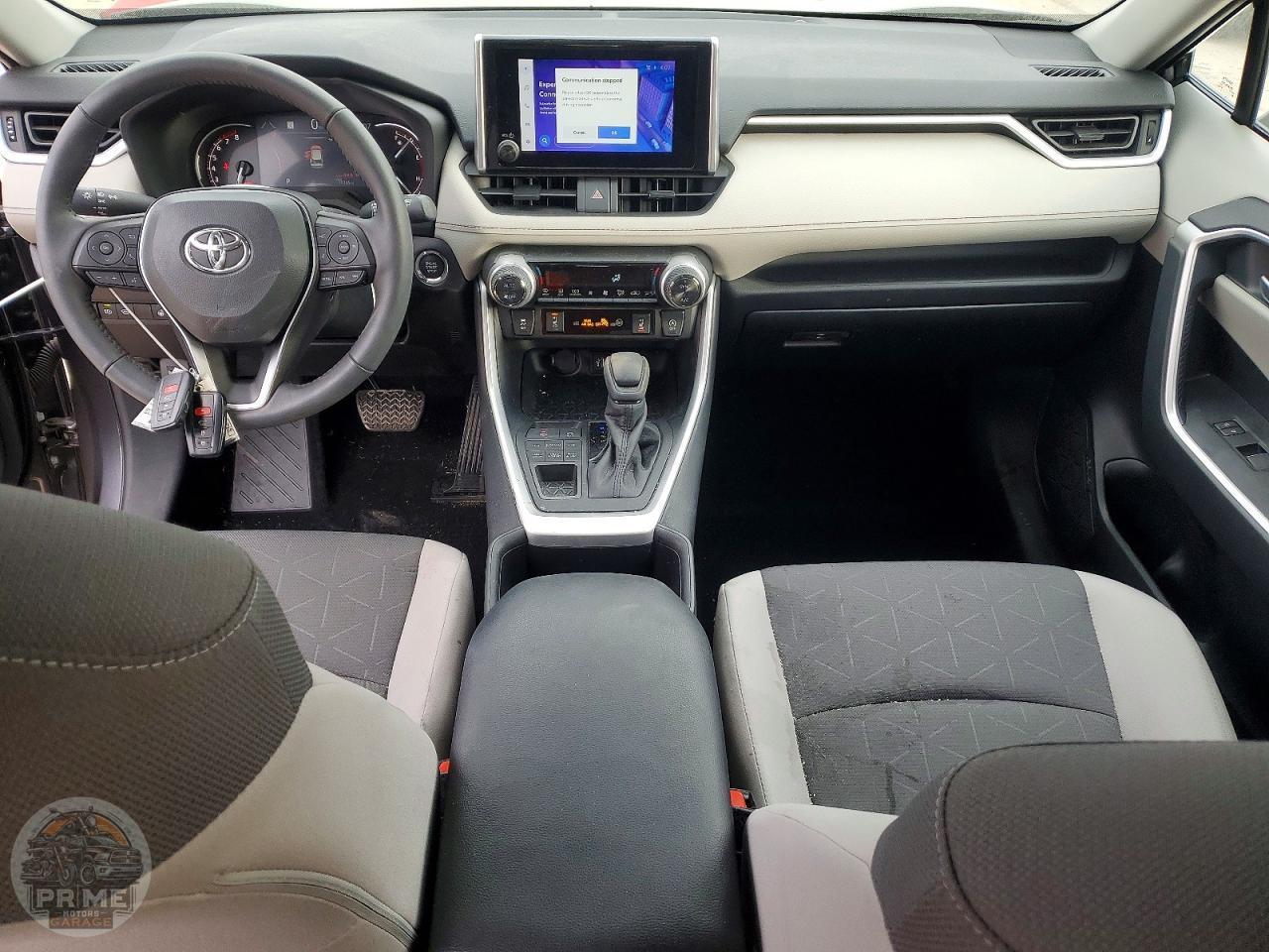 2025 TOYOTA RAV4 — фото 8