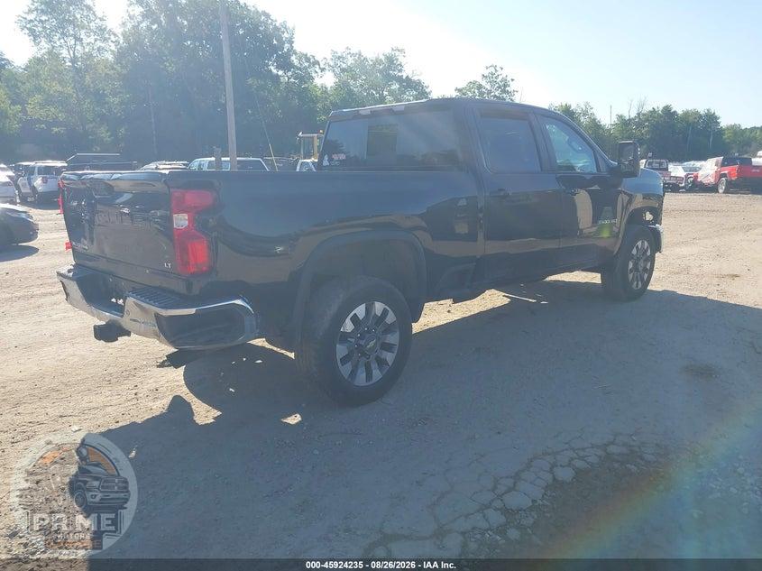 2023 CHEVROLET SILVERADO 3500HD 4WD  LONG BED LT — фото 4