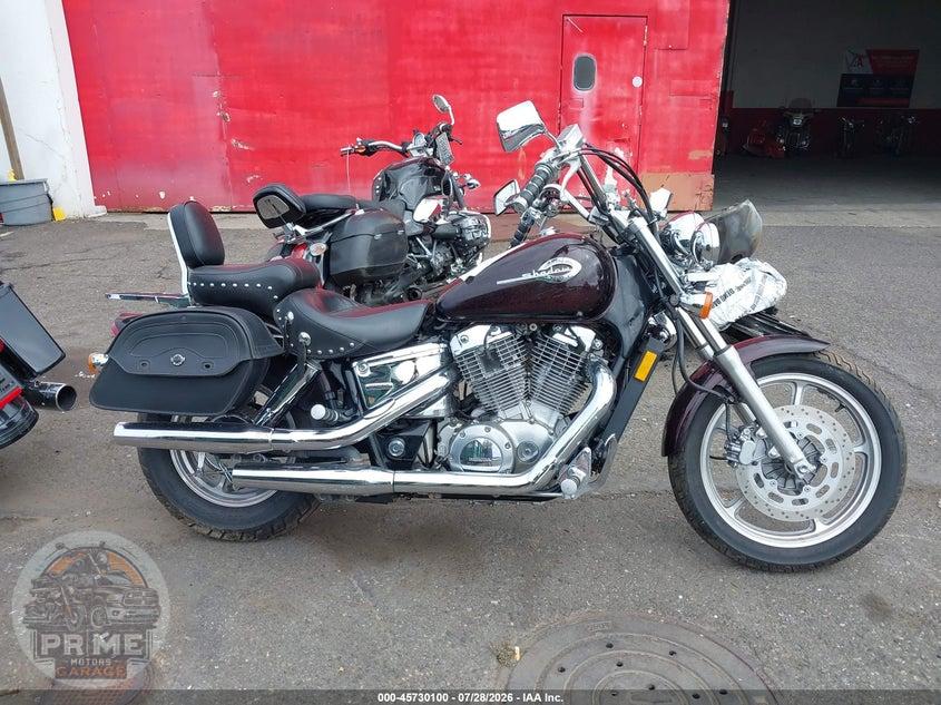 2004 HONDA VT1100 C — фото 12