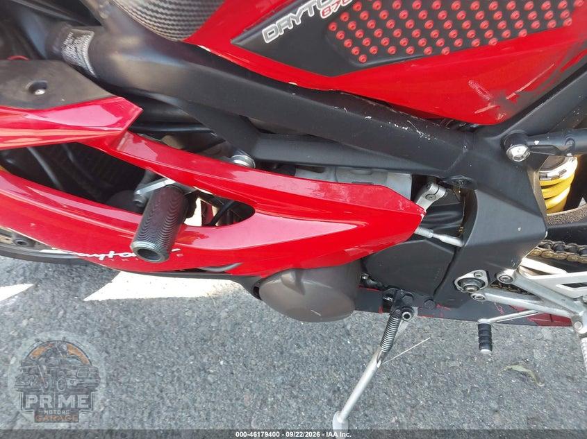 2006 TRIUMPH MOTORCYCLE DAYTONA 675 — фото 9