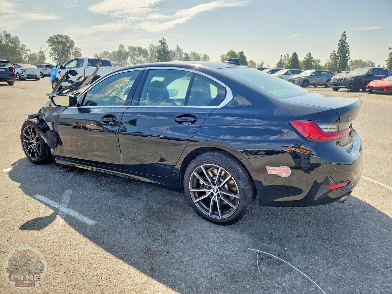 2021 BMW 3 SERIES — фото 2