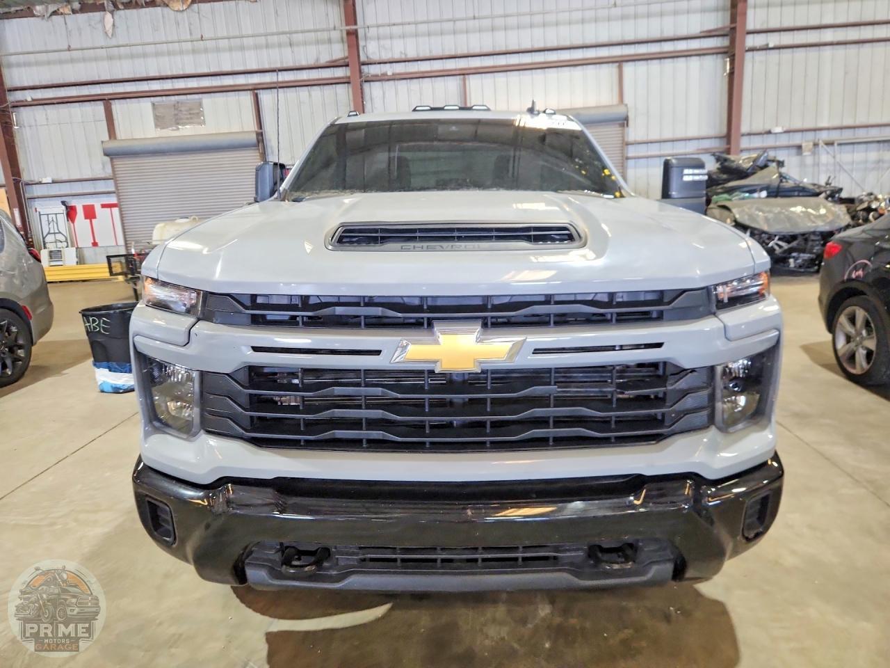 2024 CHEVROLET SILVERADO — фото 2