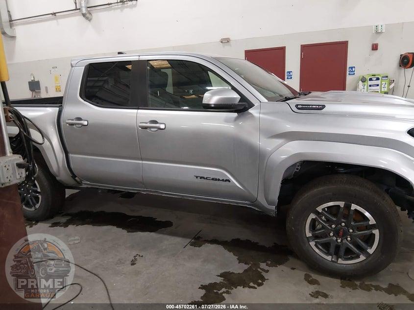 2025 TOYOTA TACOMA HYBRID TRD SPORT 4WD — фото 14