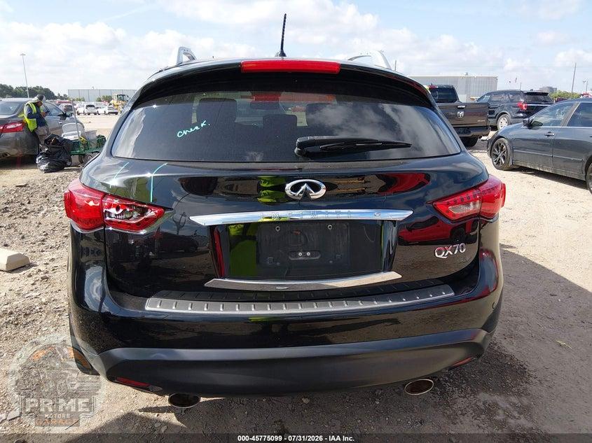 2016 INFINITI QX70 — фото 16