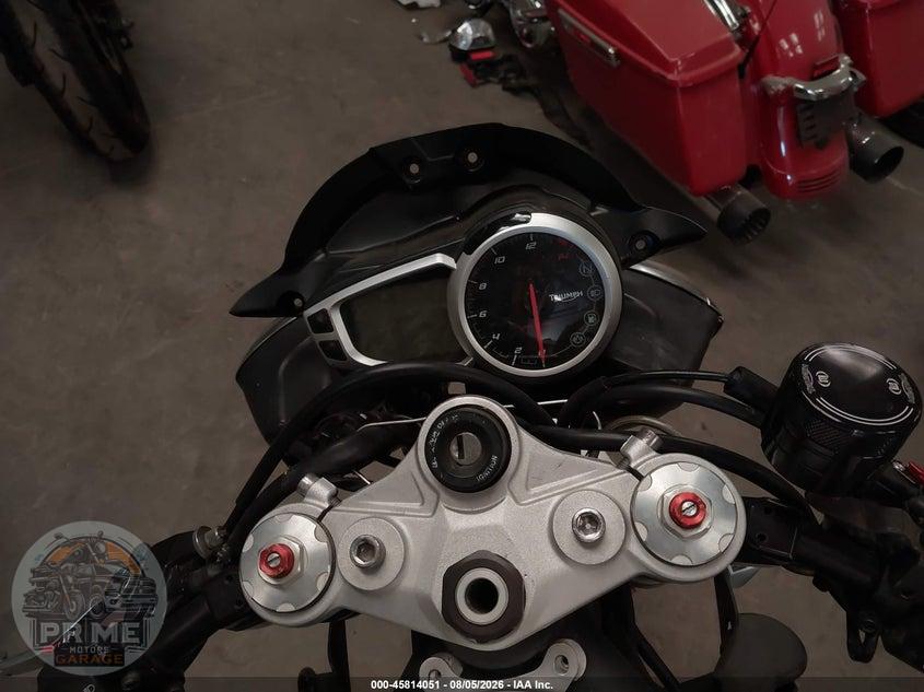 2014 TRIUMPH MOTORCYCLE STREET TRIPLE R — фото 7