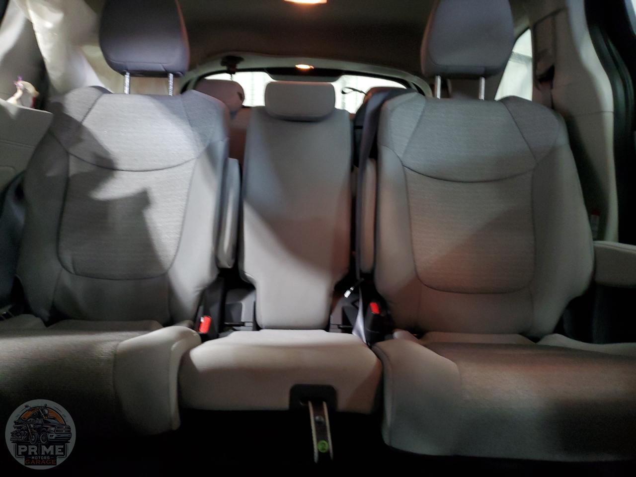 2022 TOYOTA SIENNA — фото 10