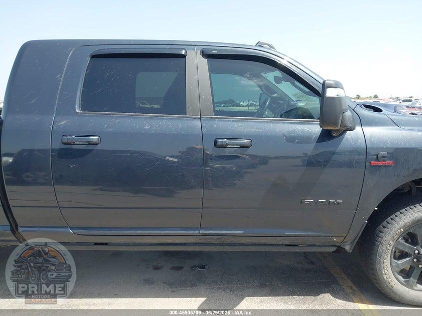2025 RAM 2500 LARAMIE  4X4 6'4 BOX — фото 16