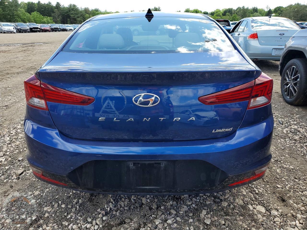 2020 HYUNDAI ELANTRA — фото 6