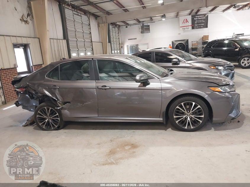 2019 TOYOTA CAMRY SE — фото 13