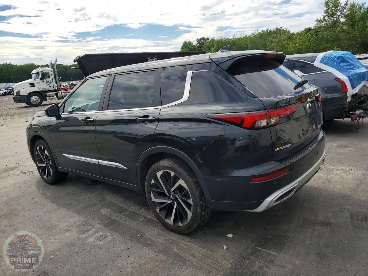 2023 MITSUBISHI OUTLANDER — фото 2
