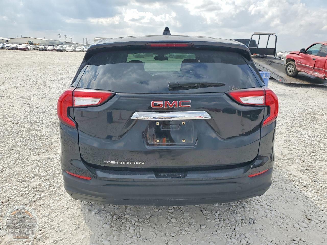 2022 GMC TERRAIN — фото 6