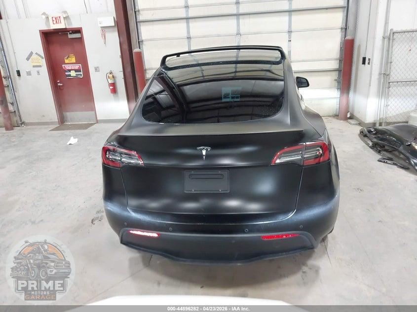 2022 TESLA MODEL Y PERFORMANCE DUAL MOTOR ALL-WHEEL DRIVE — фото 17