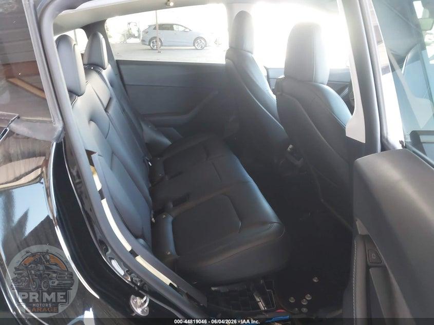 2022 TESLA MODEL Y LONG RANGE DUAL MOTOR ALL-WHEEL DRIVE — фото 8