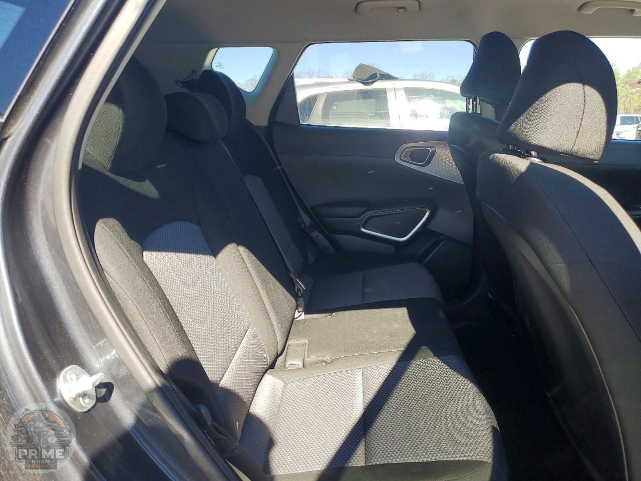 2024 KIA SOUL — фото 10