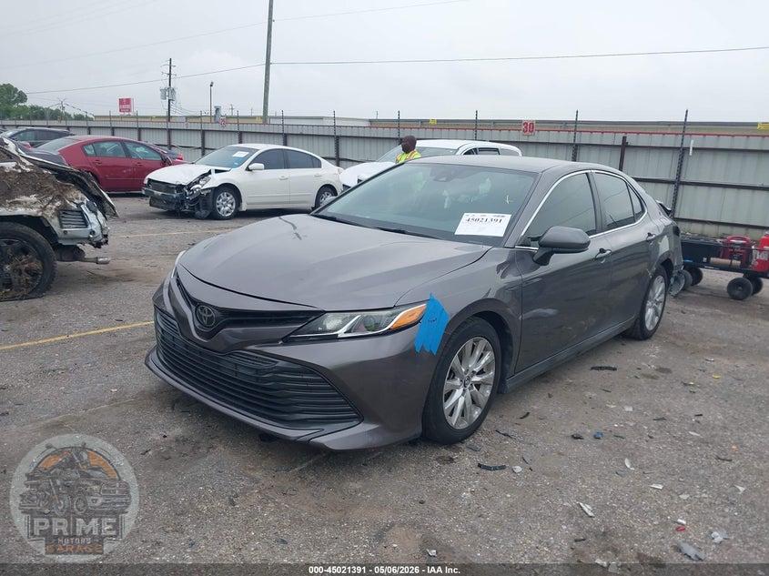 2019 TOYOTA CAMRY LE — фото 2