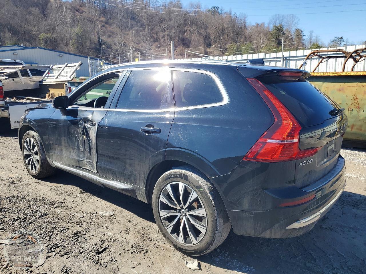 2023 VOLVO XC60 — фото 2