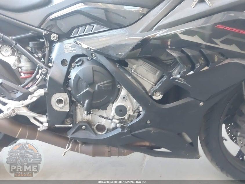 2026 BMW S 1000 RR — фото 8