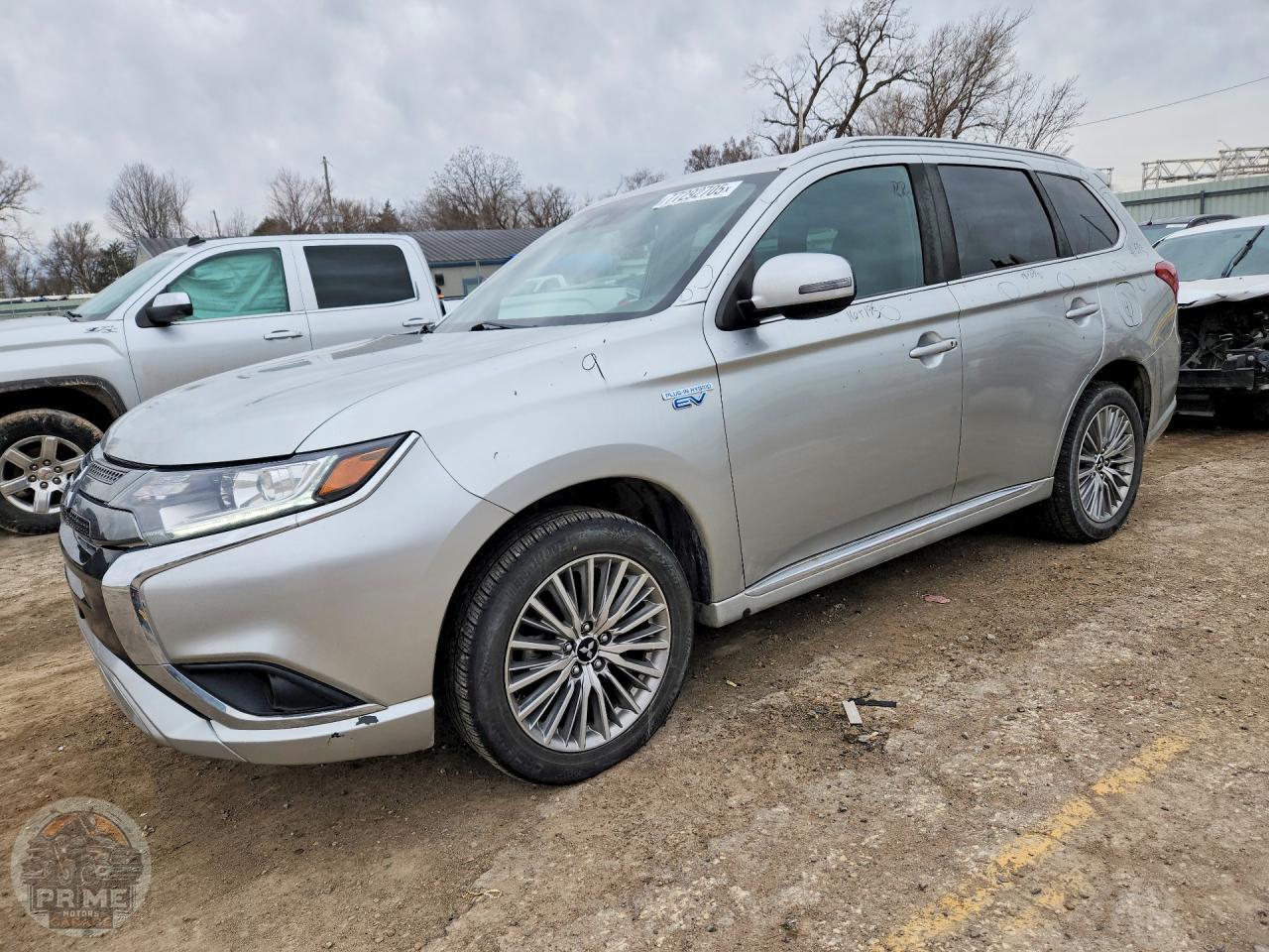 2022 MITSUBISHI OUTLANDER — фото 1