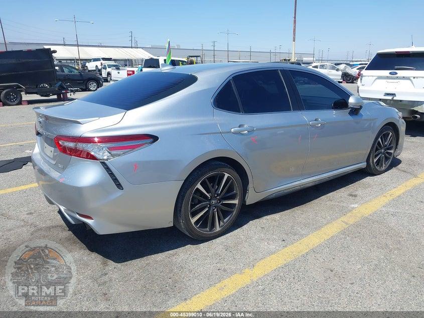 2018 TOYOTA CAMRY XSE — фото 4
