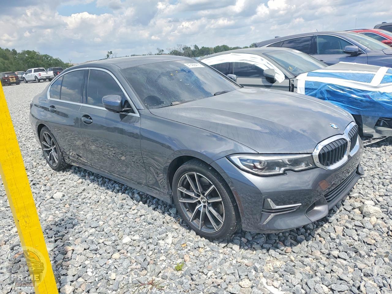 2021 BMW 3 SERIES — фото 4