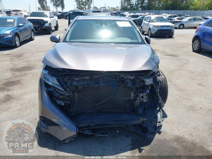 2019 TOYOTA CAMRY SE — фото 11