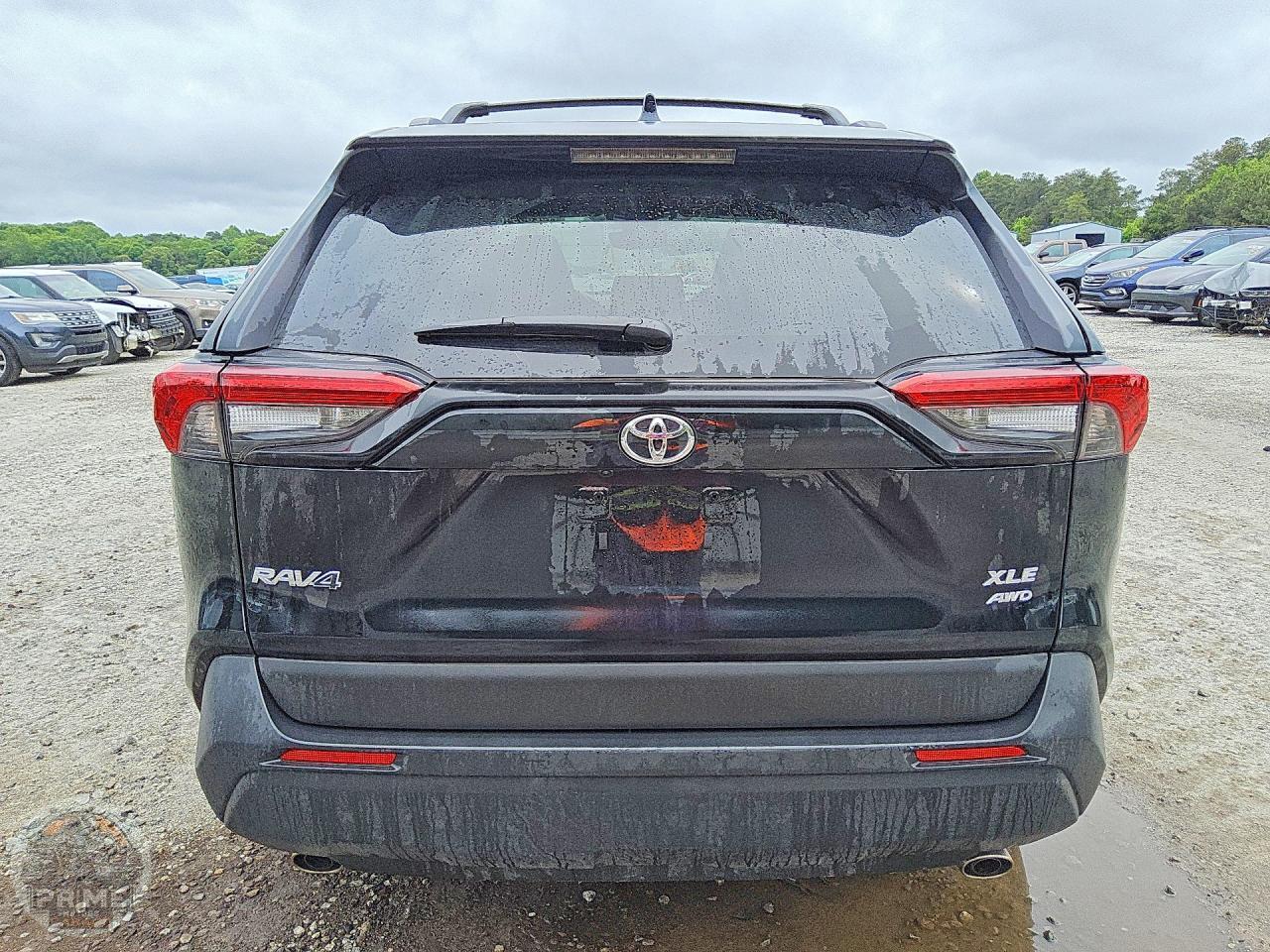 2025 TOYOTA RAV4 — фото 6