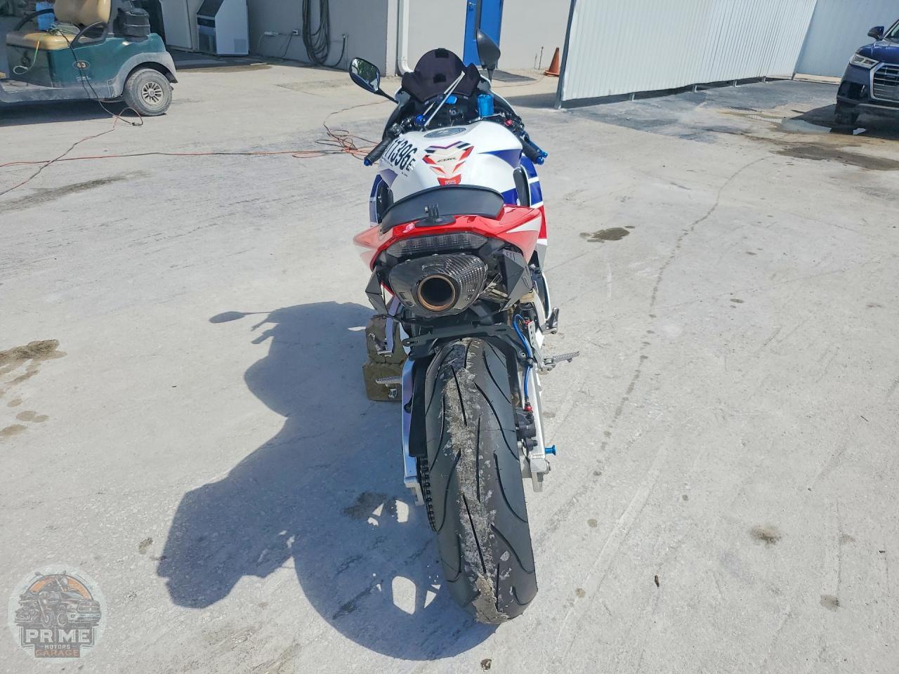 2013 HONDA CBR600 — фото 4
