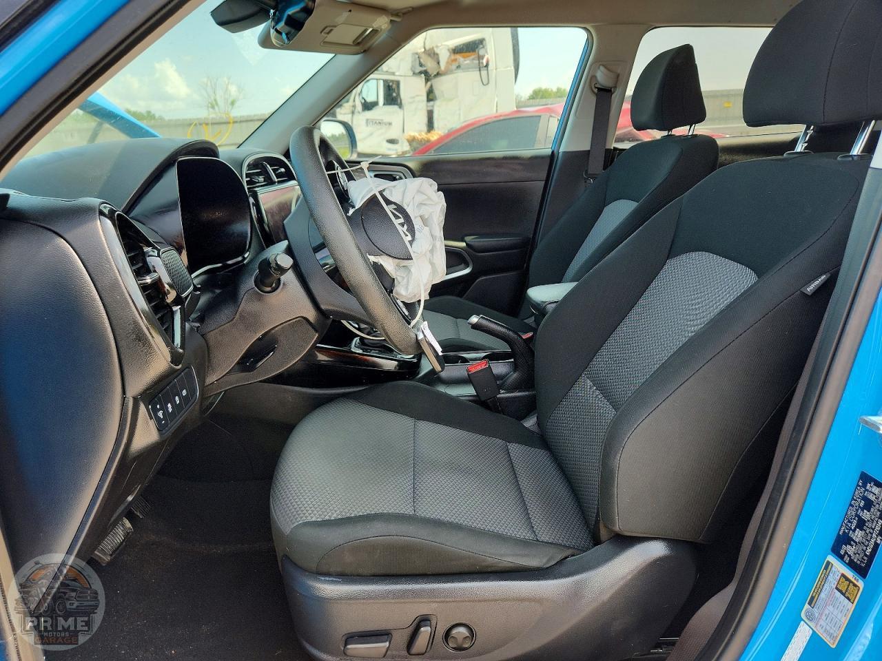 2023 KIA SOUL — фото 7