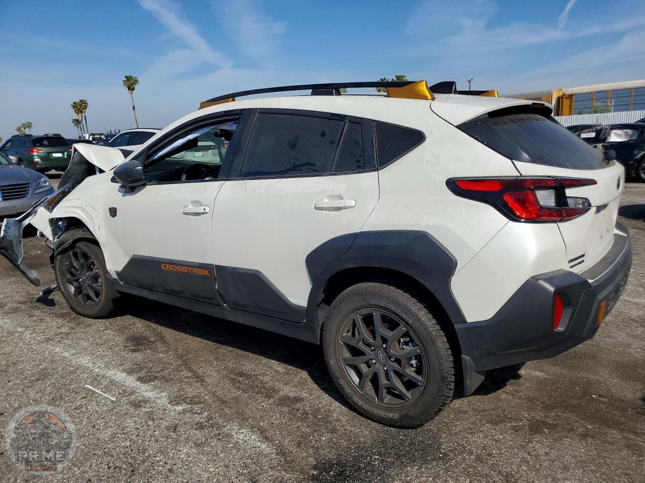 2025 SUBARU CROSSTREK — фото 2