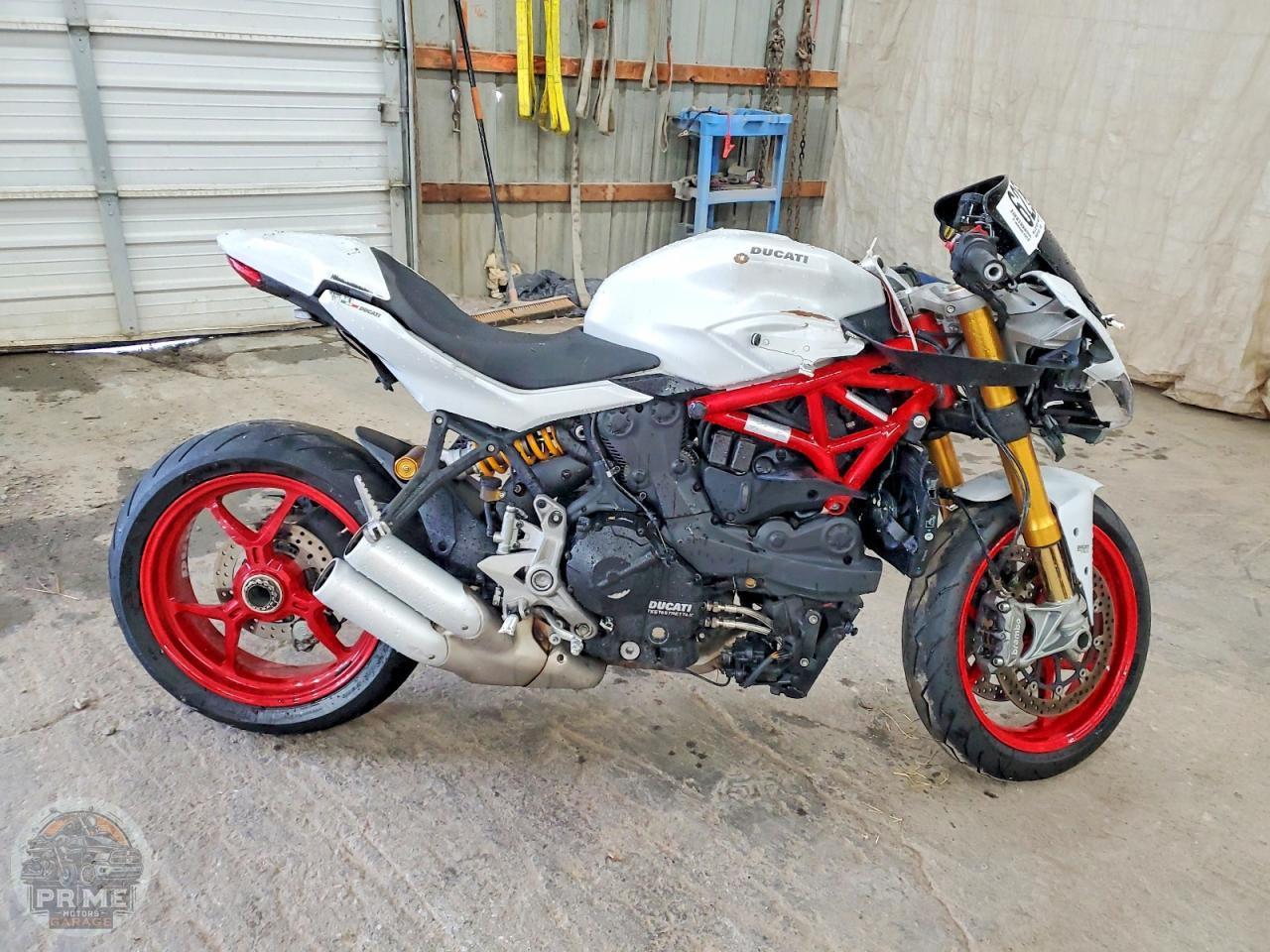 2020 DUCATI SUPERSPORT — фото 1