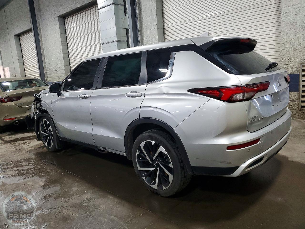 2023 MITSUBISHI OUTLANDER — фото 2