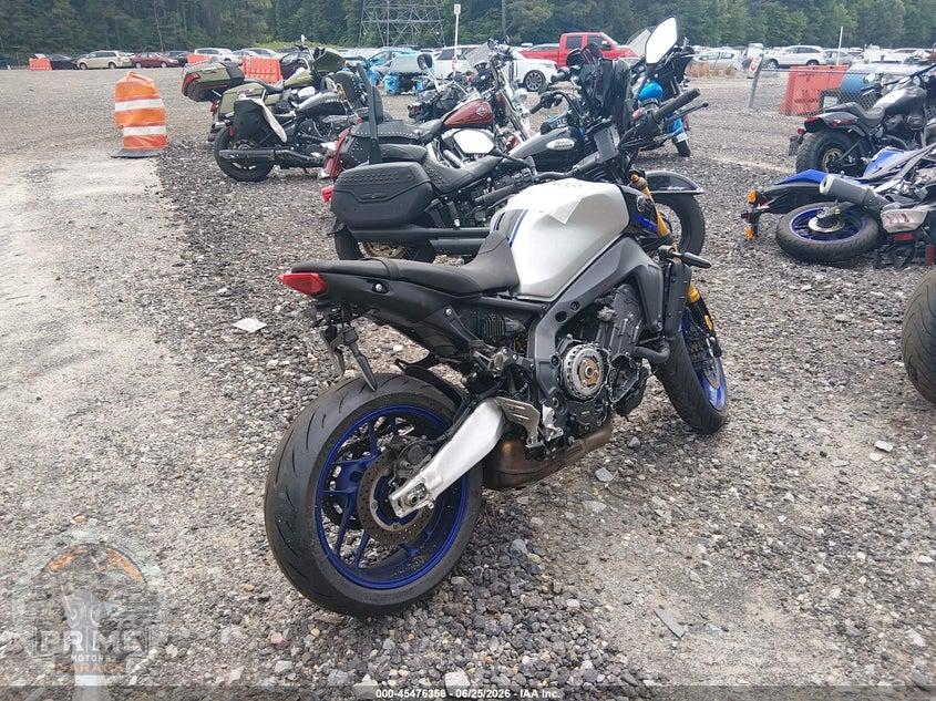 2023 YAMAHA MT09 D — фото 4
