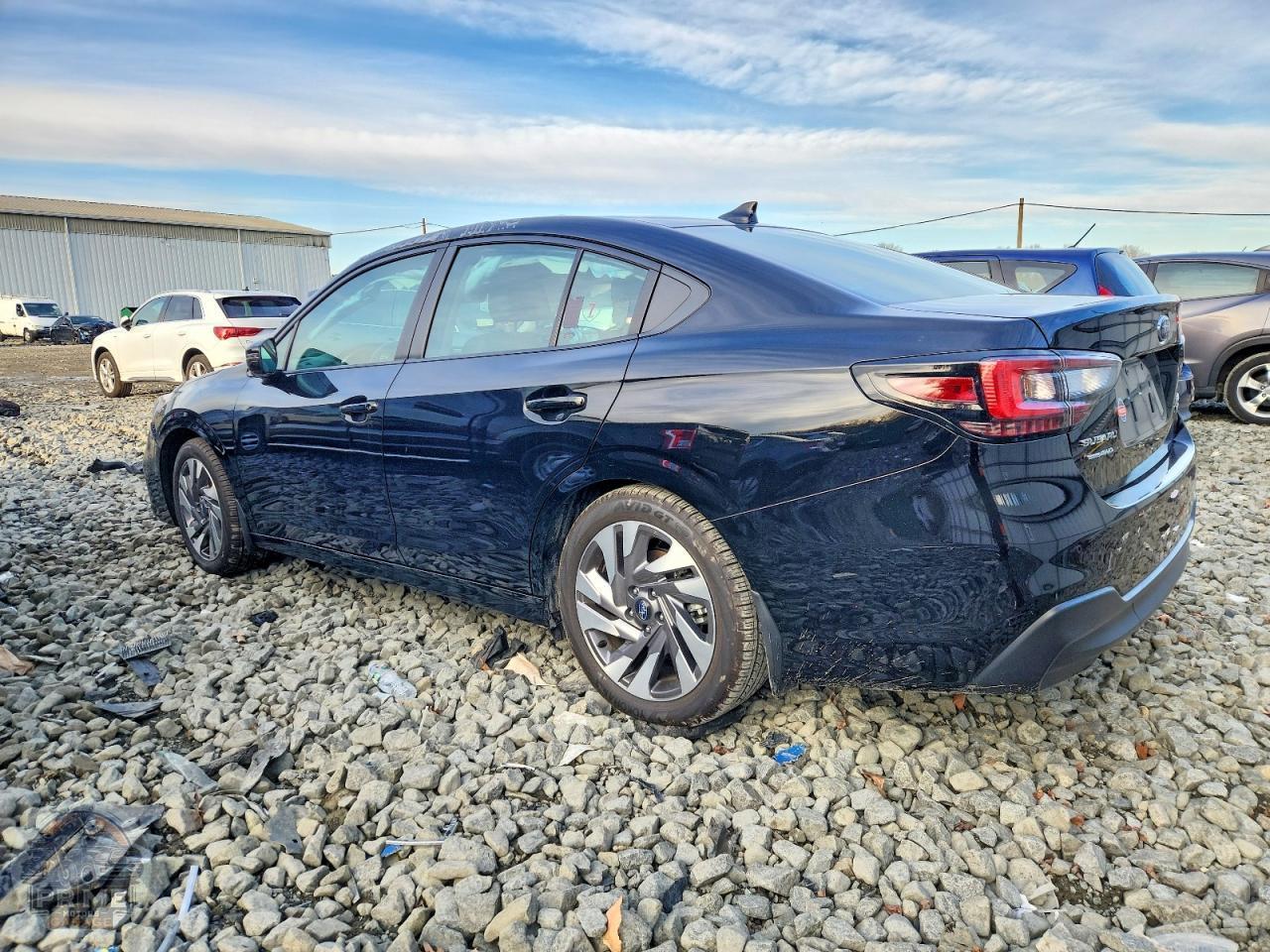 2024 SUBARU LEGACY — фото 2