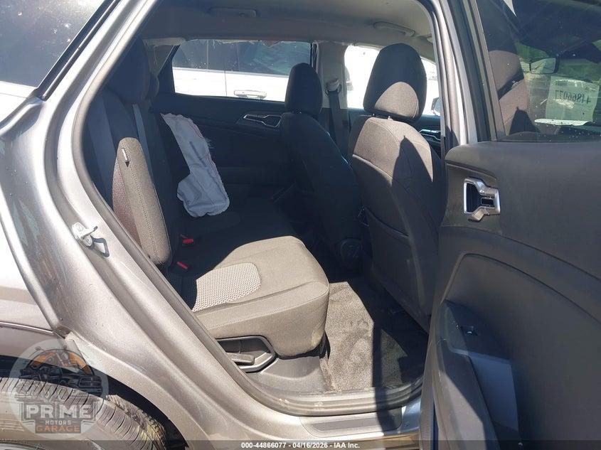 2025 KIA SPORTAGE HYBRID LX — фото 8