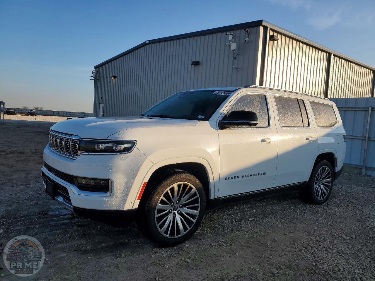 2023 JEEP GRAND CHEROKEE — фото 3