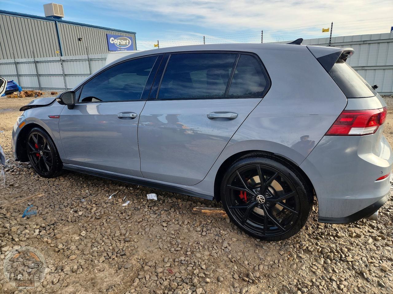 2024 VOLKSWAGEN GOLF GTI — фото 1