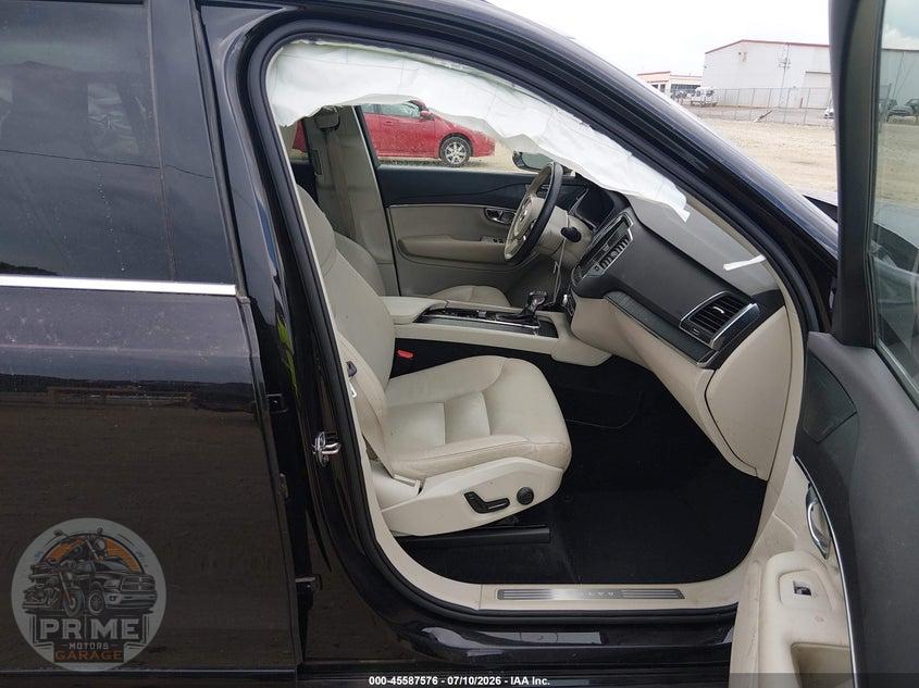 2020 VOLVO XC90 T5 MOMENTUM 7 PASSENGER — фото 5