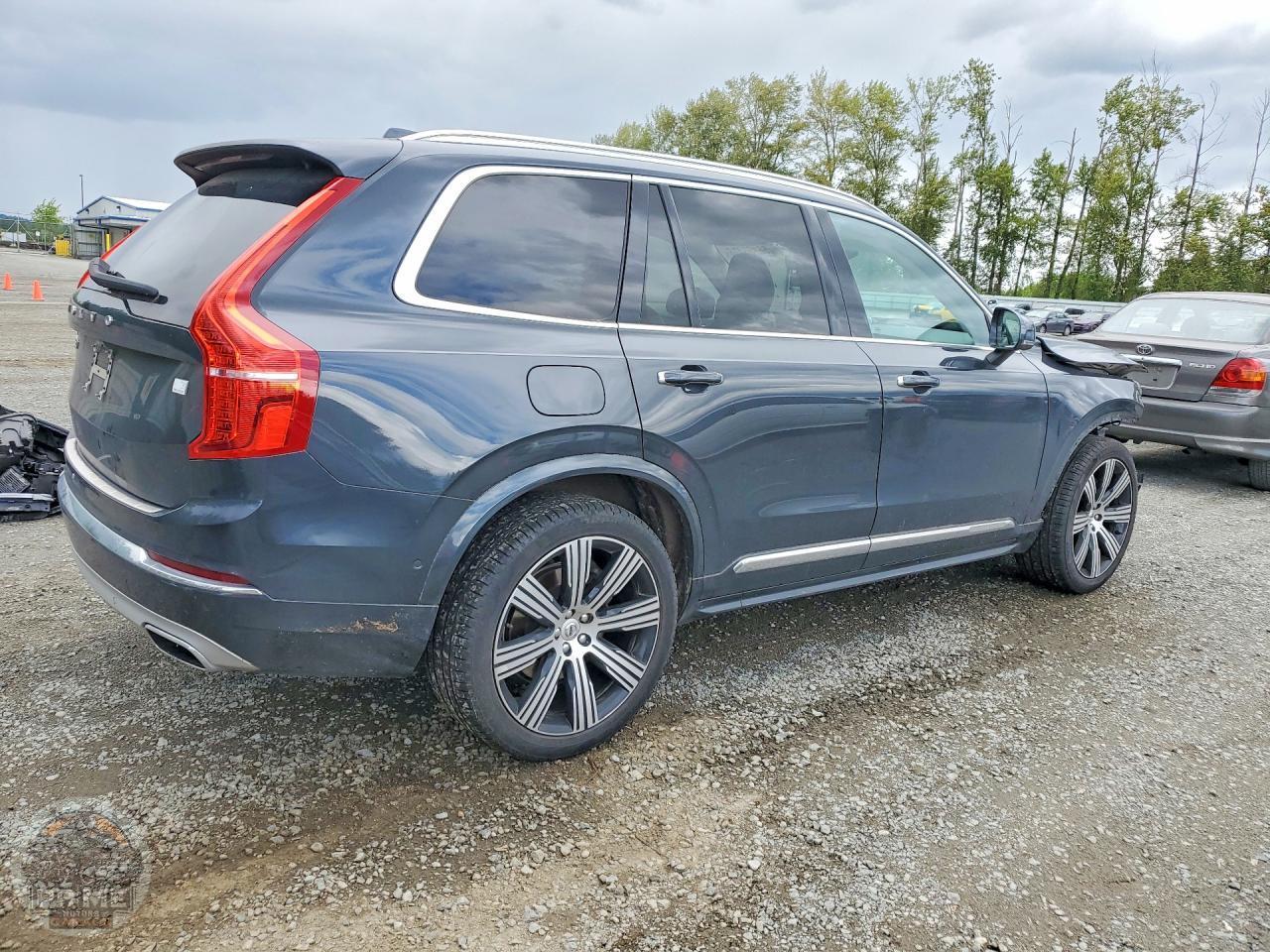 2021 VOLVO XC90 — фото 3