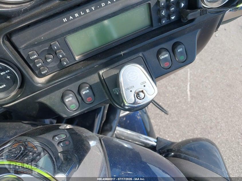 2012 HARLEY-DAVIDSON FLHTK (ULTRA LIMITED) ELECTRA GLIDE ULTRA LTD — фото 11