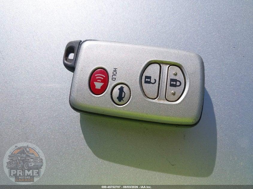 2008 TOYOTA CAMRY HYBRID — фото 11