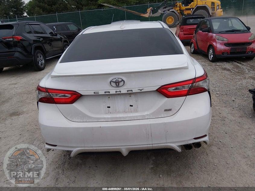 2019 TOYOTA CAMRY SE — фото 16
