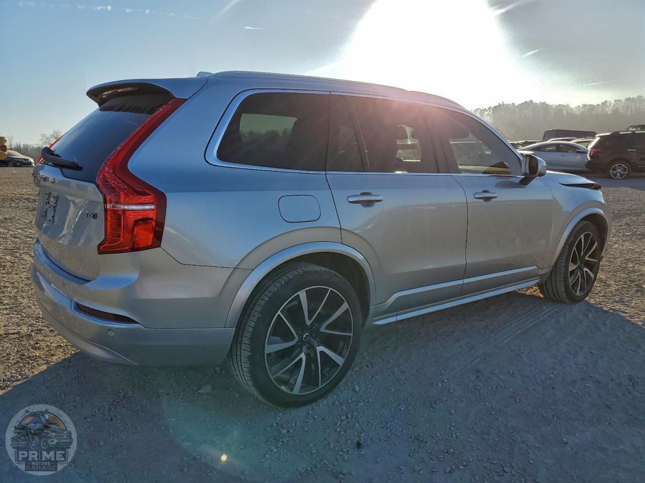 2022 VOLVO XC90 — фото 3